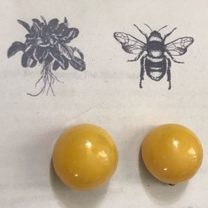 Vintage Clip-on Earrings